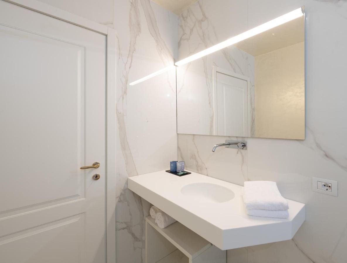 Villa Natalia - Adults Only Verona Ngoại thất bức ảnh